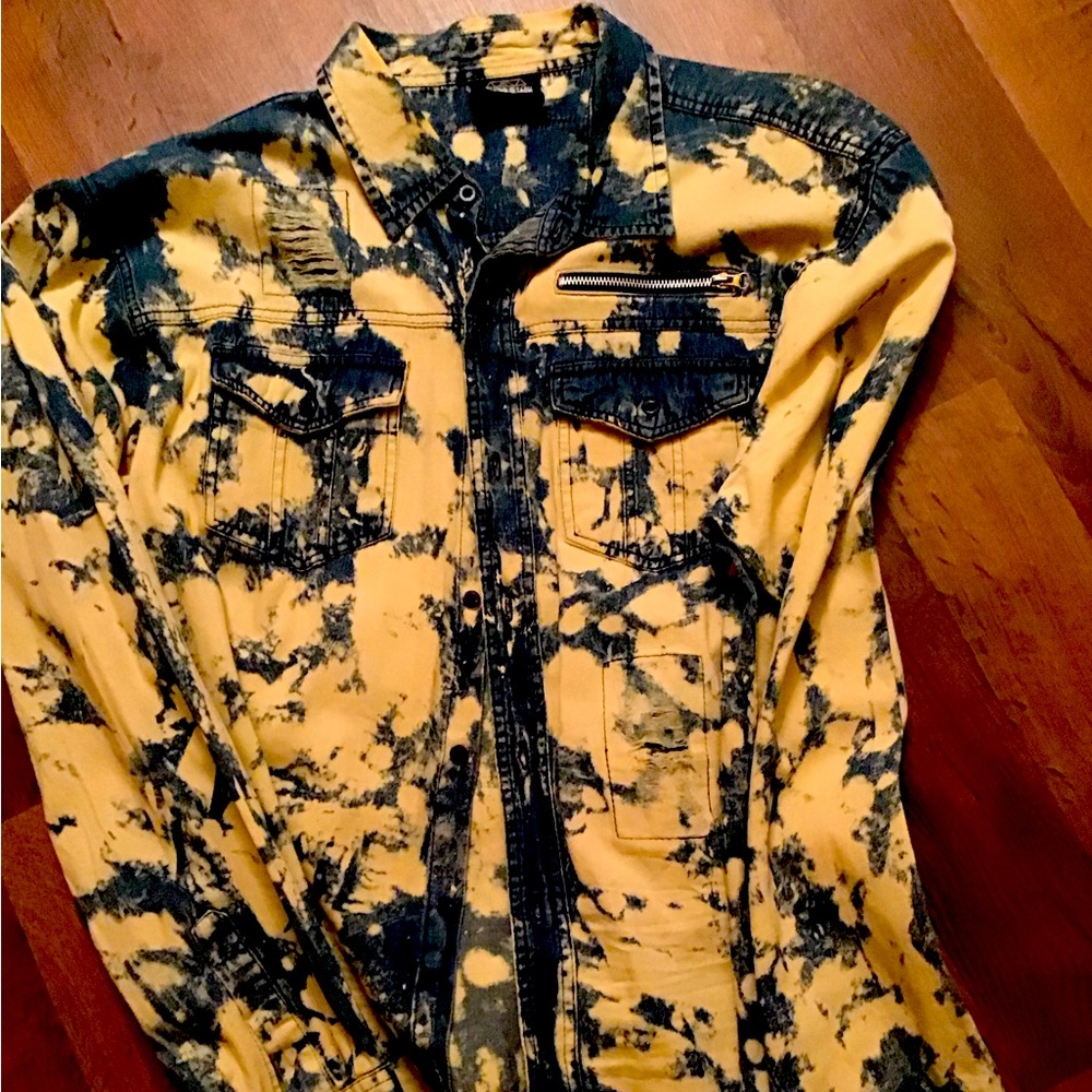 Men’s Diamond Stash Long Sleeve Denim Tye dye shirt